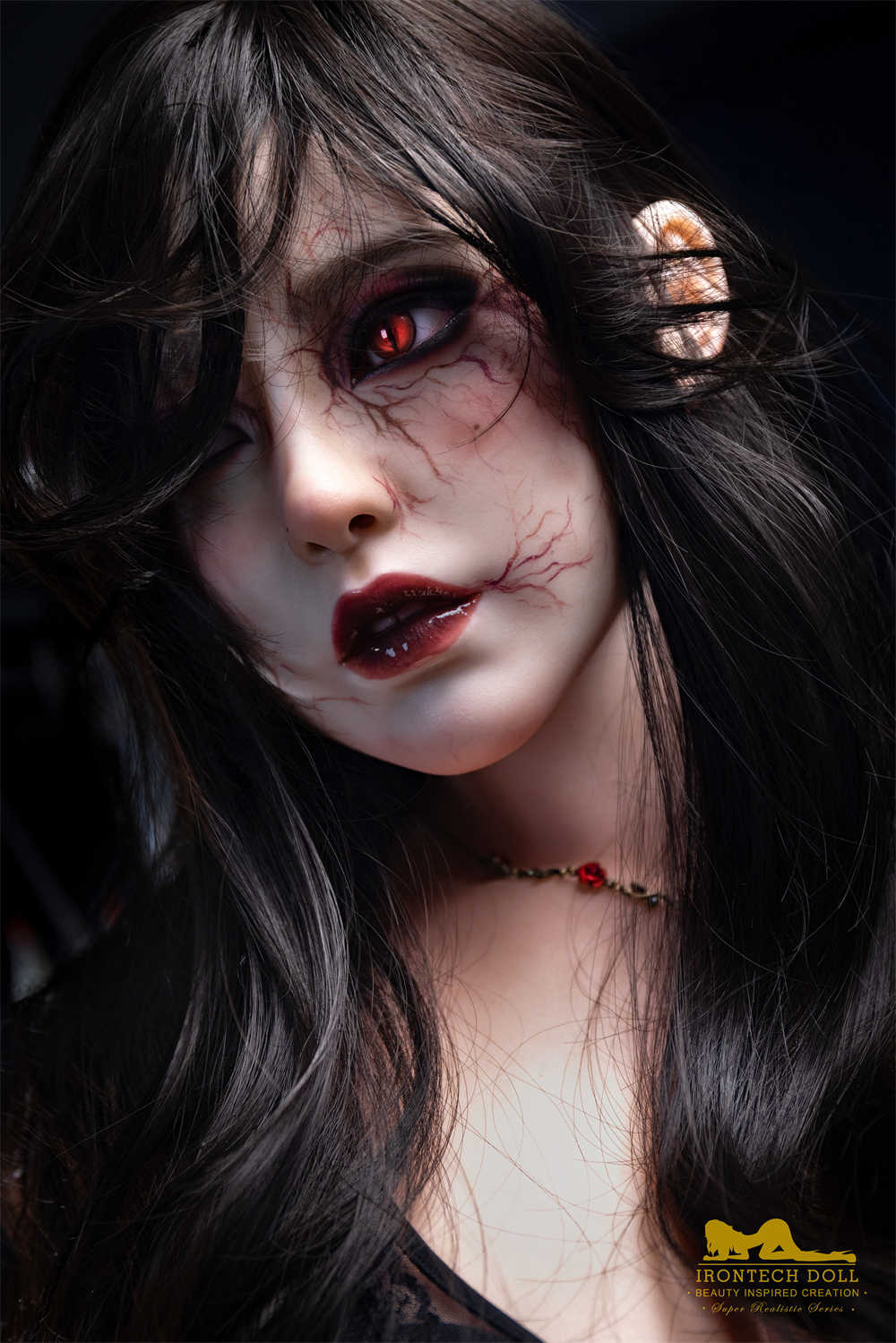 Irontech Doll 167 cm Silicone - Halloween Eileen