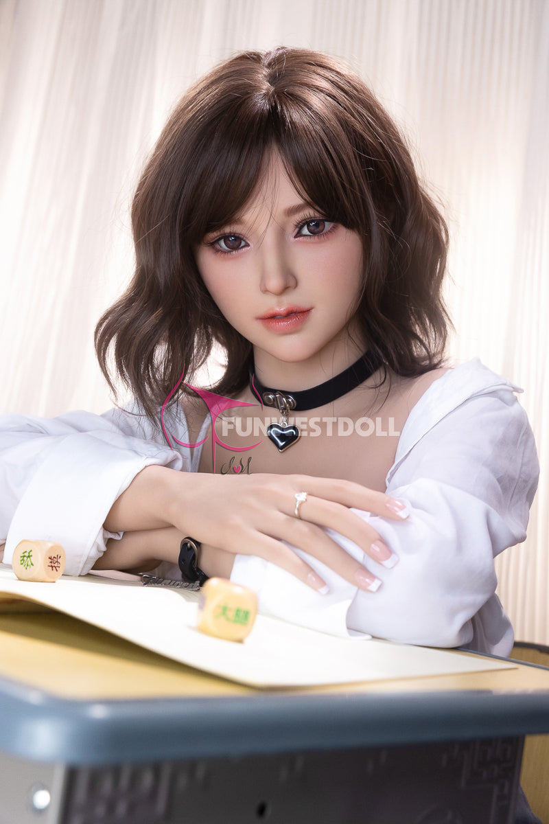 FunWest Doll 155 cm F TPE - Alice (EU)를 한국어로 번역하면 '펀웨스트 돌 155cm F TPE - 앨리스 (EU)'입니다.